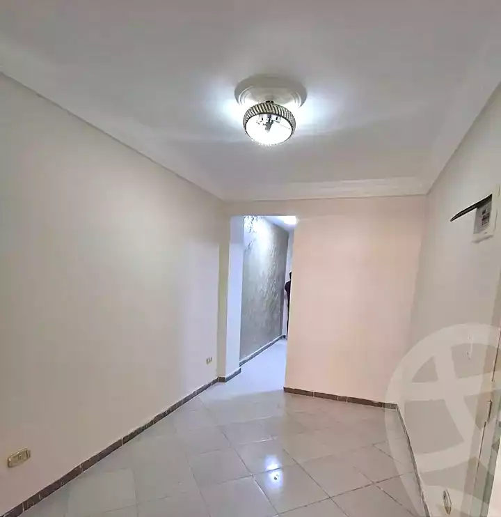 https://aqarmap.com.eg/en/listing/7025468-for-sale-alexandria-lsywf-el-falki
