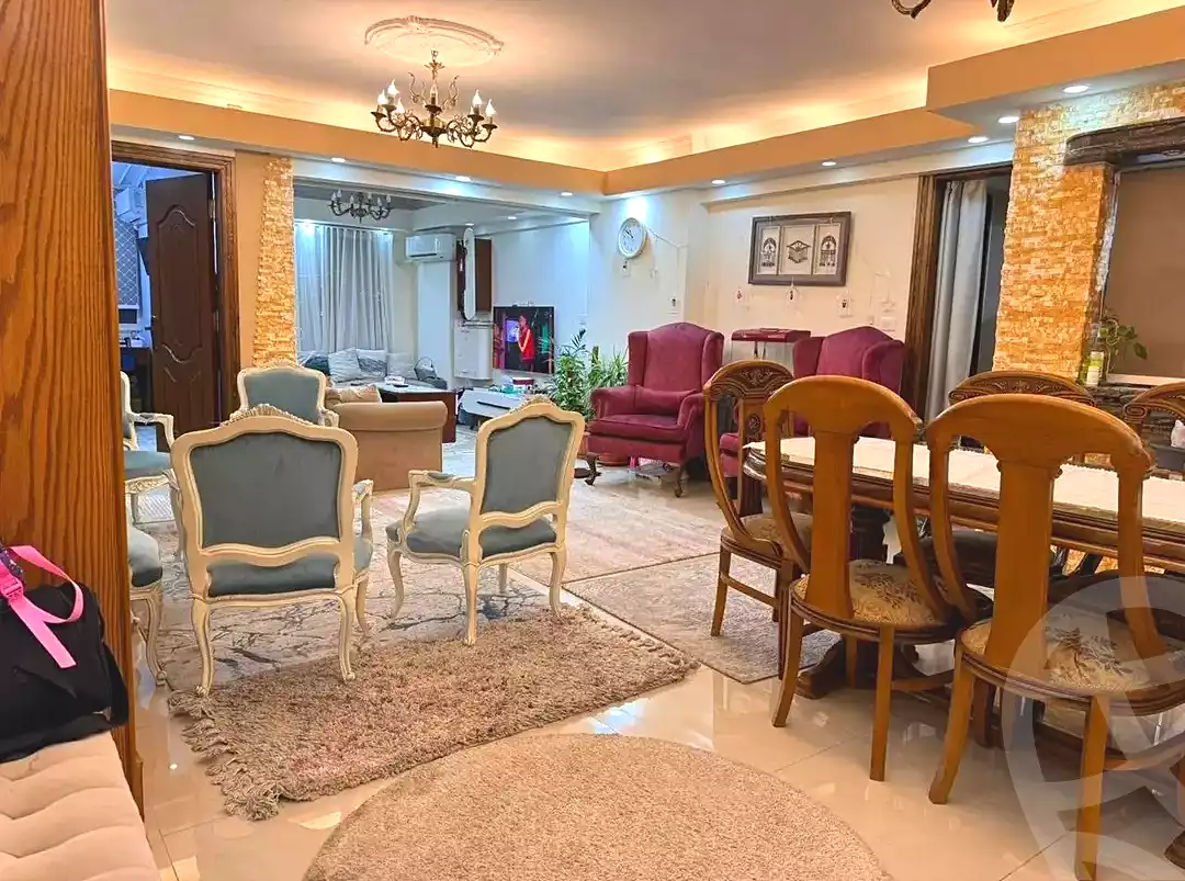 https://aqarmap.com.eg/ar/listing/7025473-for-sale-alexandria-moharram-bey