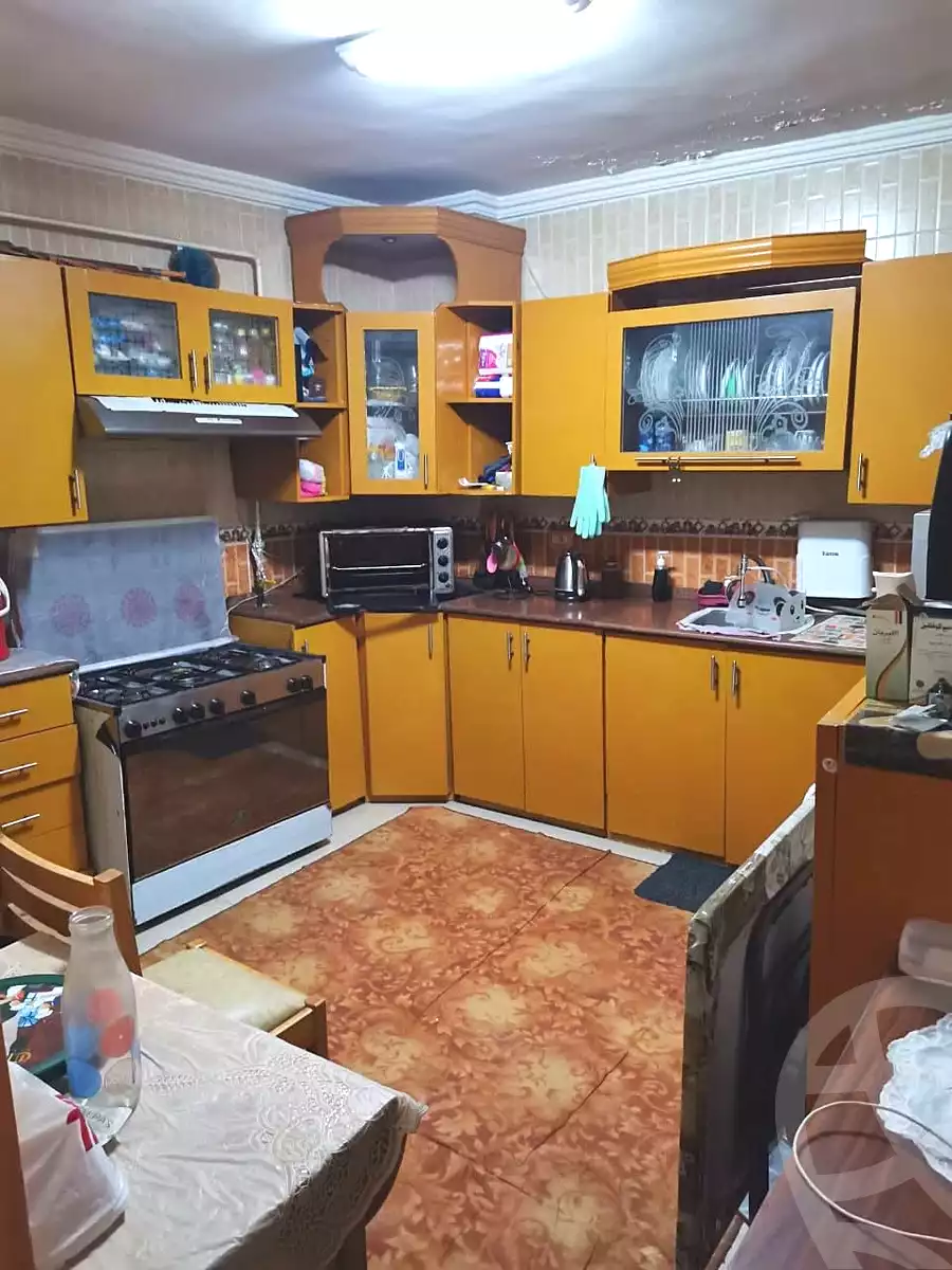 https://aqarmap.com.eg/ar/listing/7025618-for-sale-alexandria-moharram-bey-haret-al-hayati-st