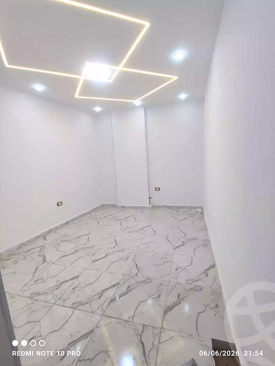 https://aqarmap.com.eg/ar/listing/7025644-for-sale-alexandria-al-agamy-lbytsh-mohamed-el-fardi-st