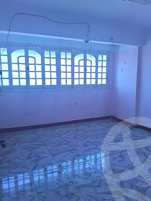 https://aqarmap.com.eg/ar/listing/7023964-for-rent-beheira-damanhour-damanhour-city-nfoura-squer