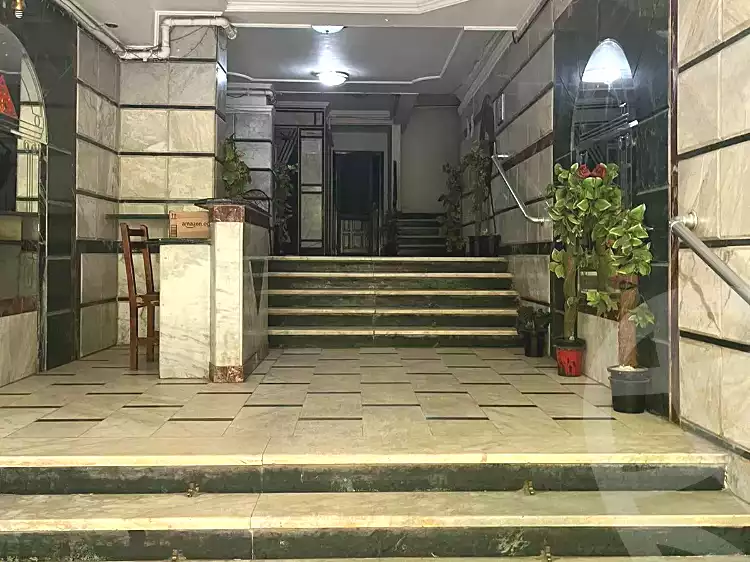 https://aqarmap.com.eg/ar/listing/7025866-for-sale-alexandria-miami-el-zobeir-ibn-el-awam-st