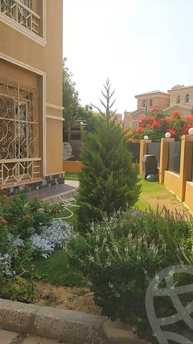 https://aqarmap.com.eg/ar/listing/7025971-for-rent-cairo-new-cairo-90th-street-south-teseen-st