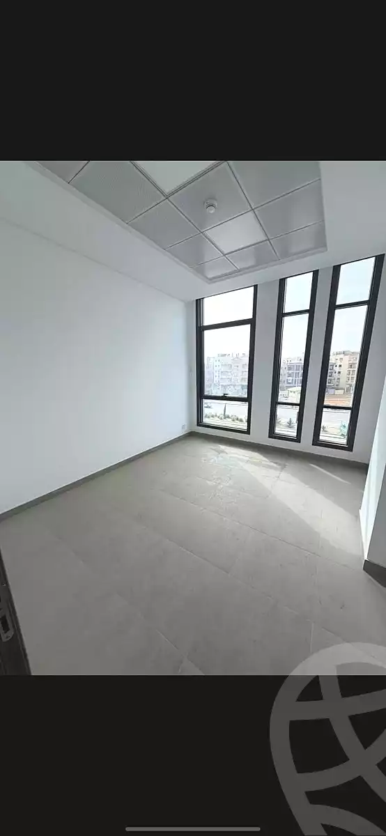 https://aqarmap.com.eg/en/listing/7017038-for-sale-cairo-new-cairo-compounds-mivida-mivida-business-park-emaar