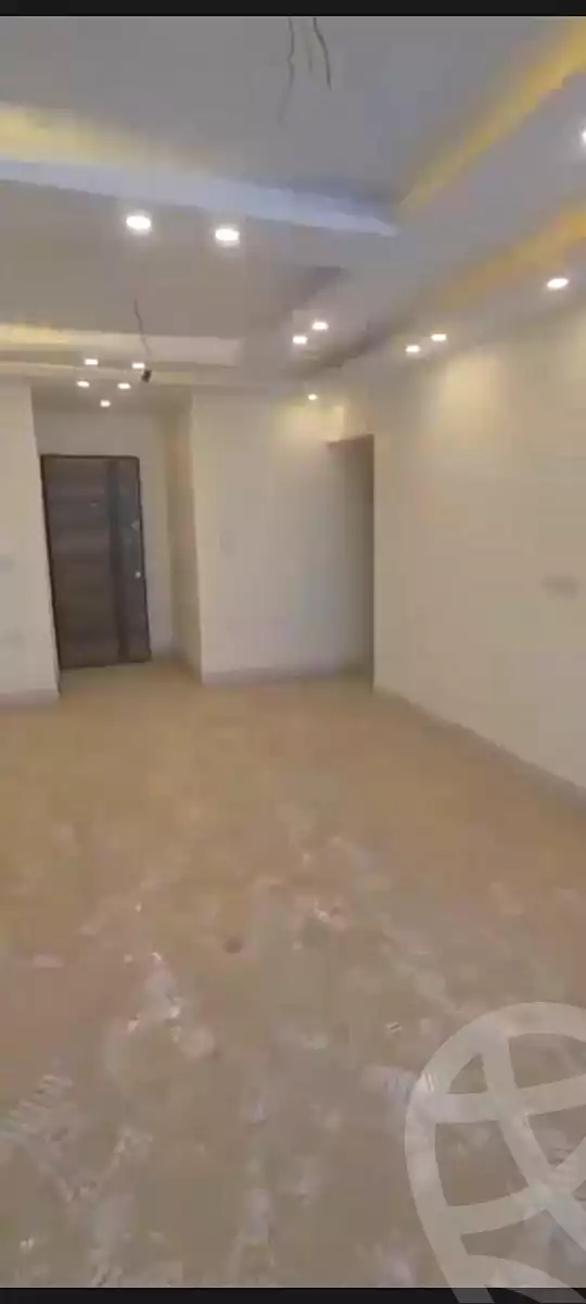 https://aqarmap.com.eg/ar/listing/7026120-for-sale-cairo-new-administrative-capital-r7-oia