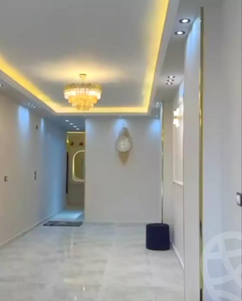 https://aqarmap.com.eg/en/listing/7026656-for-sale-cairo-ain-shams-ahmed-esmat-st
