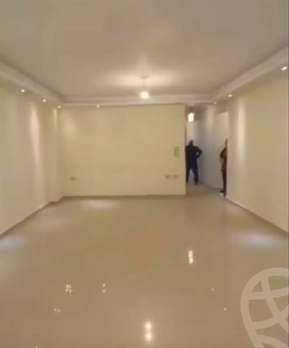 https://aqarmap.com.eg/ar/listing/7026673-for-sale-cairo-ain-shams-ahmed-esmat-st
