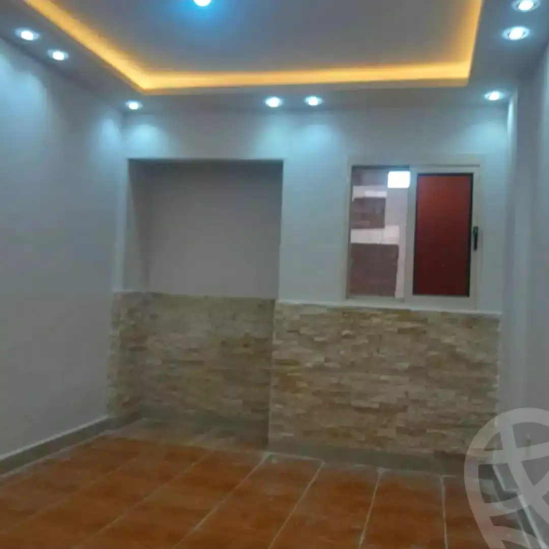 https://aqarmap.com.eg/ar/listing/7026728-for-sale-alexandria-al-agamy-lbytsh-bianchiii