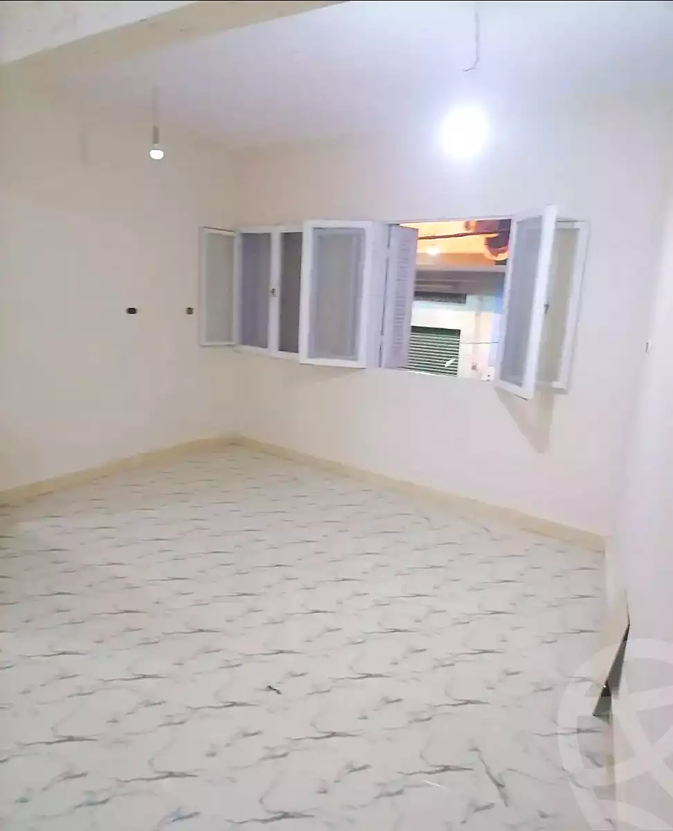 https://aqarmap.com.eg/ar/listing/7026834-for-sale-alexandria-al-agamy-lbytsh-el-bostan-st