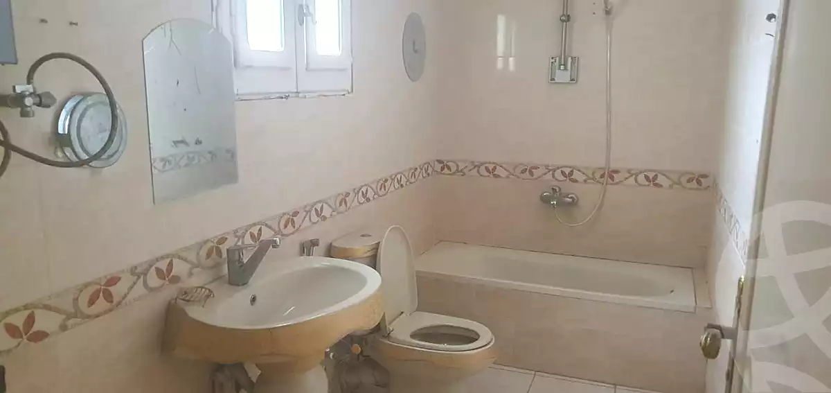 https://aqarmap.com.eg/ar/listing/6706506-for-rent-cairo-al-oubour-el-hay-el-awal-el-sadat-rd