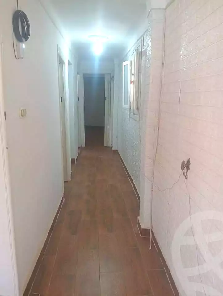 https://aqarmap.com.eg/ar/listing/7025549-for-sale-alexandria-al-agamy-lbytsh-el-bostan-st