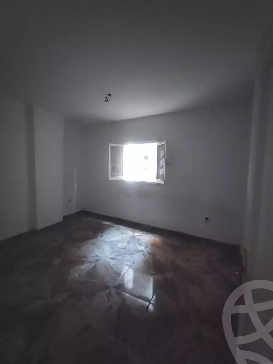 https://aqarmap.com.eg/ar/listing/7025333-for-sale-alexandria-al-agamy-lbytsh-saad-zaghloul-st