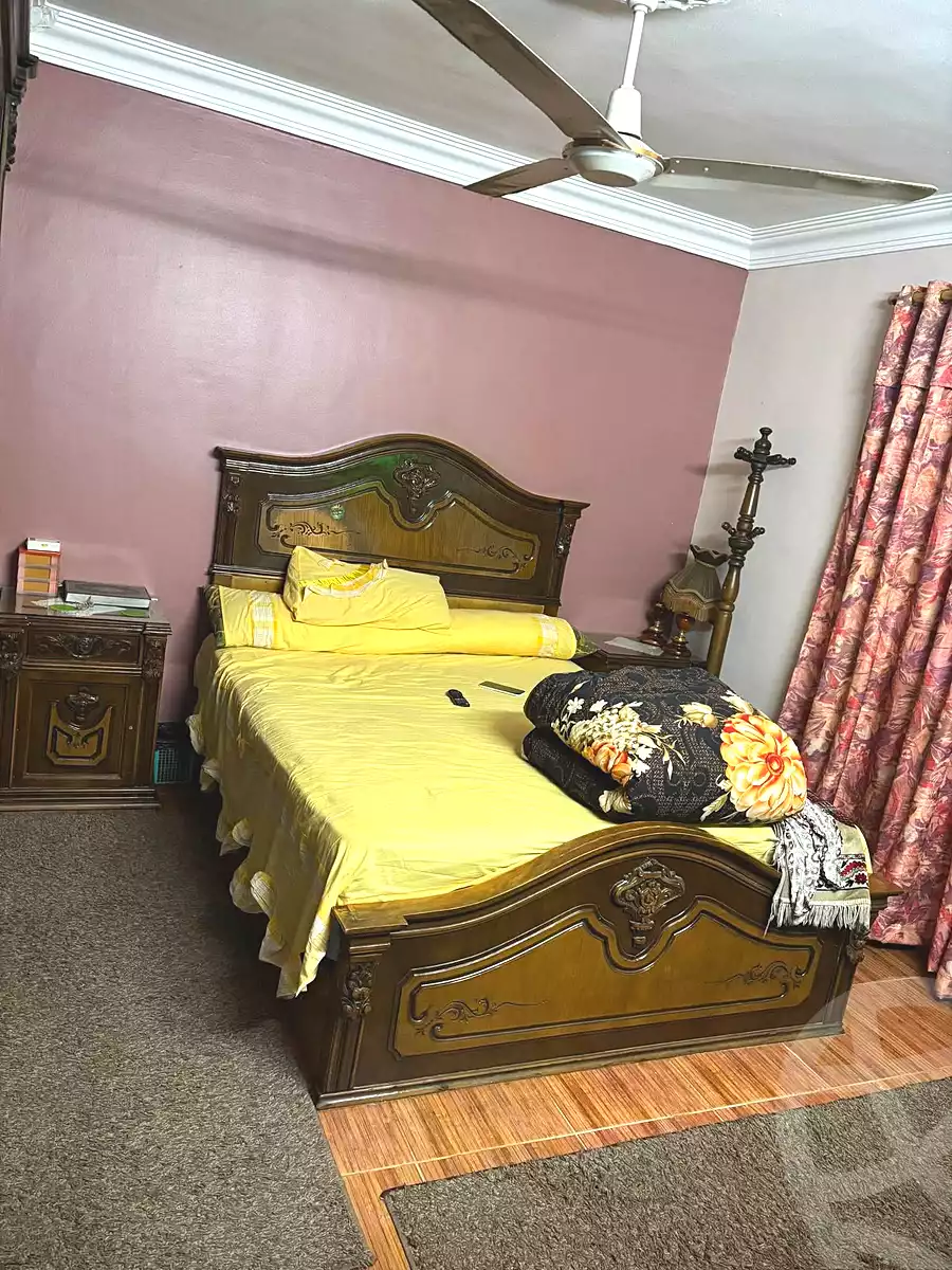 https://aqarmap.com.eg/ar/listing/7026975-for-sale-cairo-helwan-helwan-el-sharkeya-abd-el-rahman-pasha-st