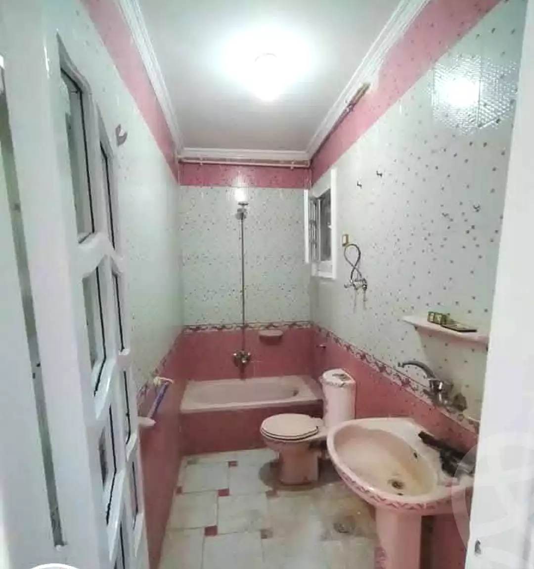 https://aqarmap.com.eg/ar/listing/7027070-for-sale-alexandria-lsywf-el-falki