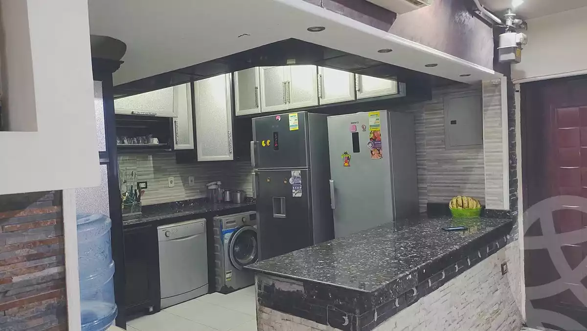 https://aqarmap.com.eg/en/listing/7025227-for-sale-cairo-el-zaytun-hlmy-lzytwn