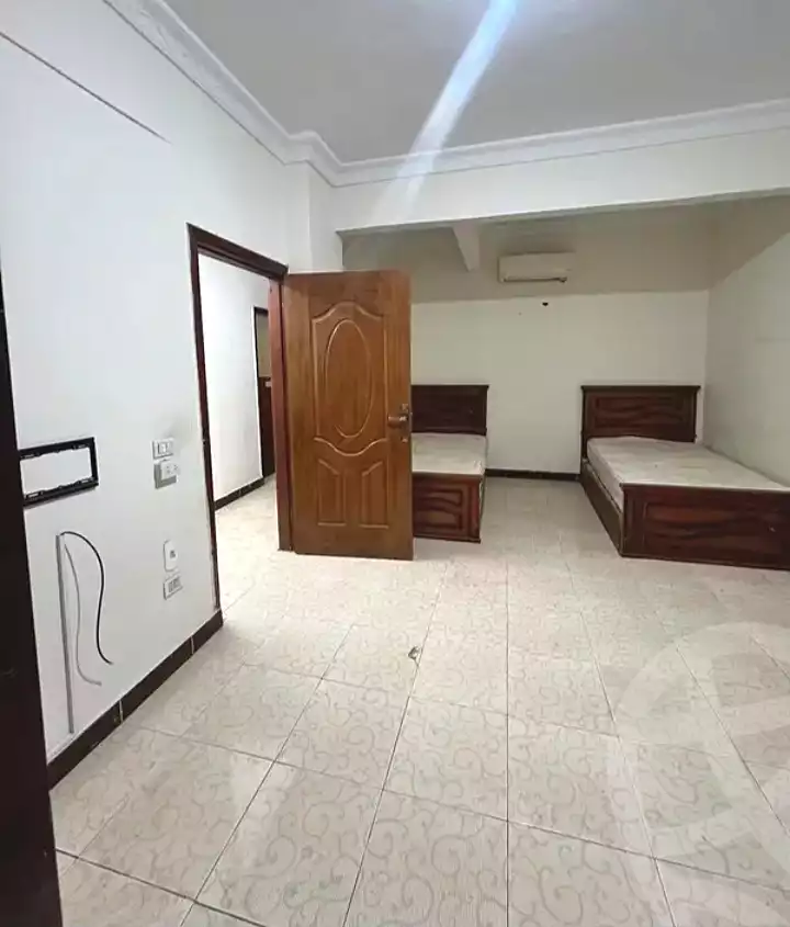 https://aqarmap.com.eg/ar/listing/7027598-for-rent-cairo-el-sheikh-zayed-city-compounds-beverly-hills