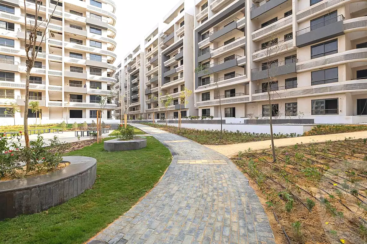 https://aqarmap.com.eg/en/listing/7027792-for-sale-cairo-new-administrative-capital-r7-bwrdwwk