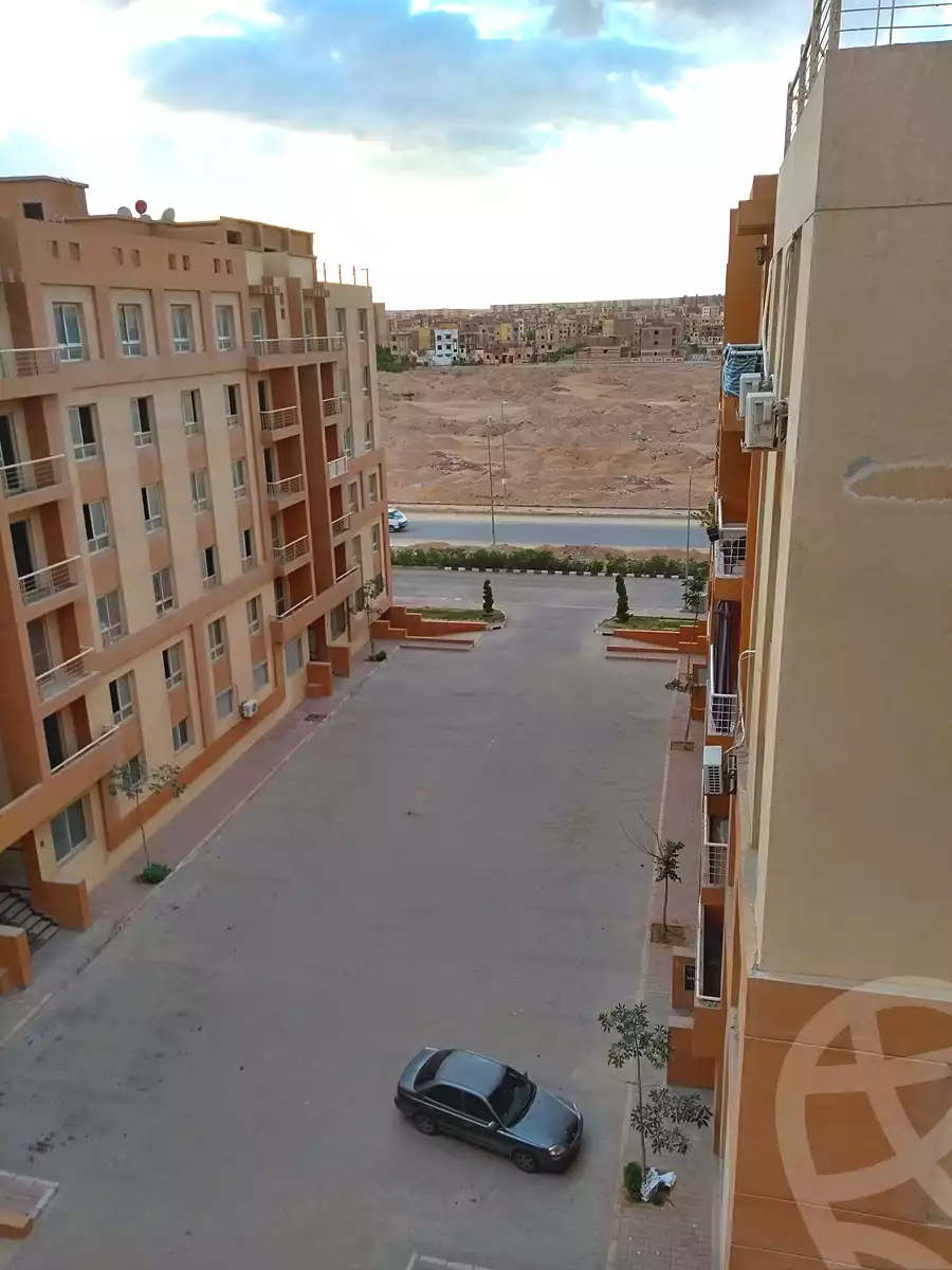 https://aqarmap.com.eg/ar/listing/7026987-for-sale-cairo-6th-of-october-hadaeq-october-compounds-degla-gardens