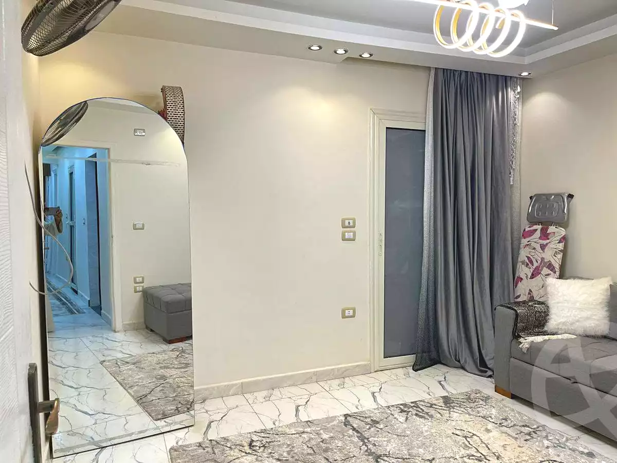 https://aqarmap.com.eg/en/listing/7028260-for-sale-cairo-elnozha-Streettt-27