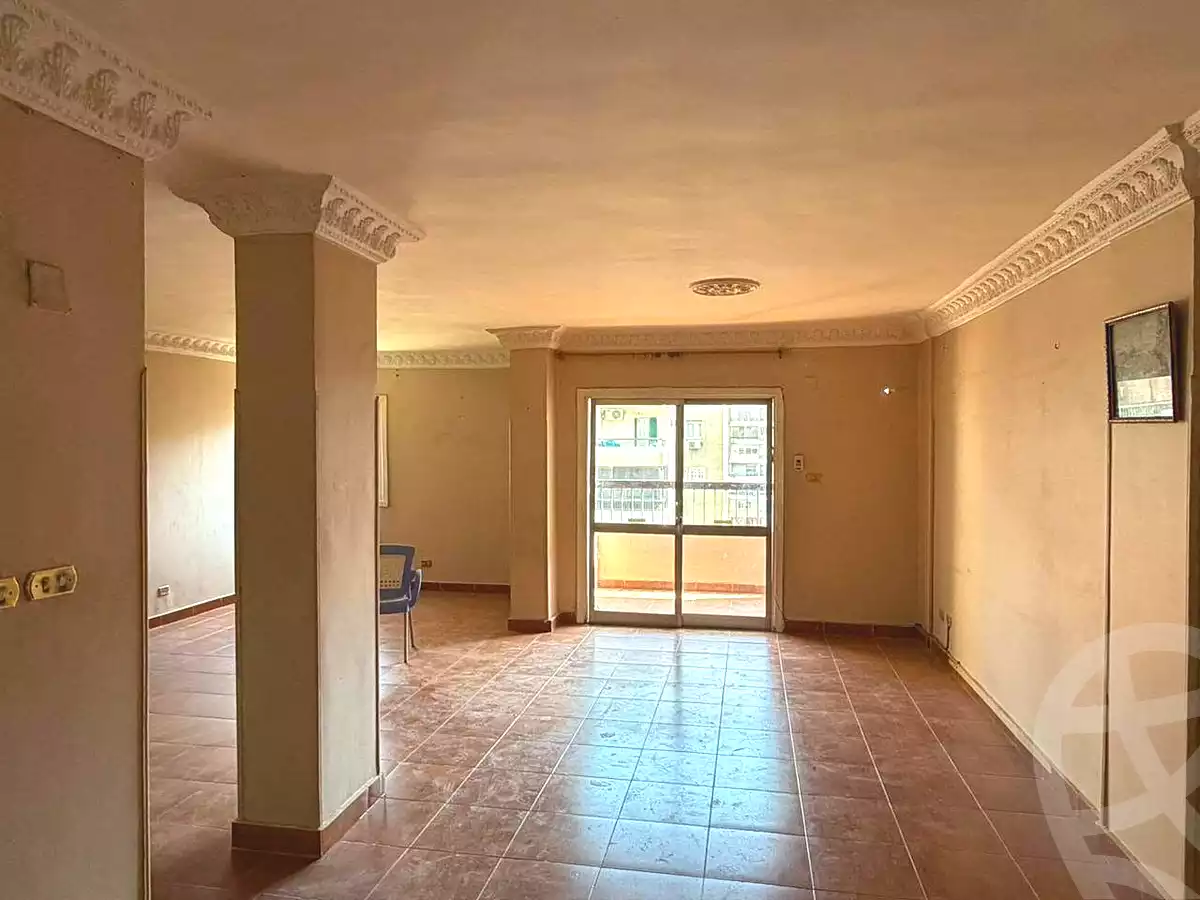 https://aqarmap.com.eg/ar/listing/7028348-for-sale-cairo-heliopolis-ard-el-golf-el-nozha-st