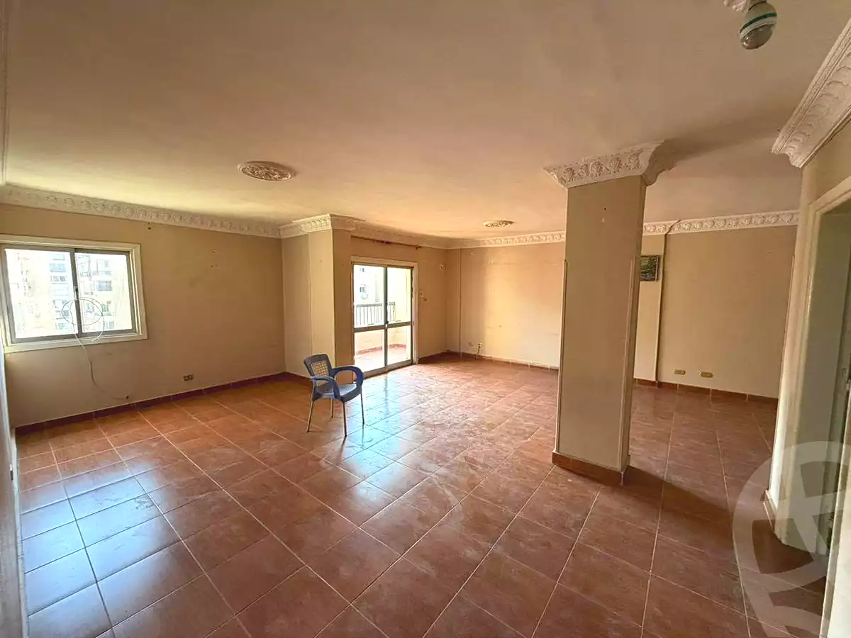 https://aqarmap.com.eg/ar/listing/7028348-for-sale-cairo-heliopolis-ard-el-golf-el-nozha-st