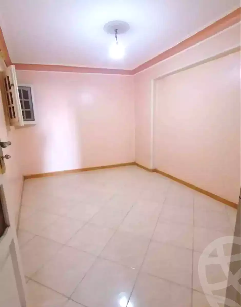 https://aqarmap.com.eg/ar/listing/7028434-for-rent-alexandria-el-asafra-l-sfr-bhry