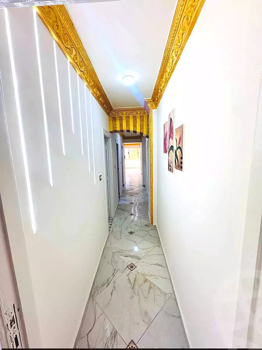 https://aqarmap.com.eg/en/listing/7028517-for-sale-alexandria-lsywf-el-falki