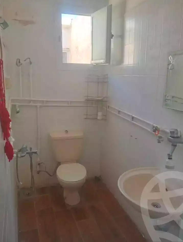 https://aqarmap.com.eg/ar/listing/7028799-for-sale-alexandria-al-agamy-lbytsh-el-bostan-st