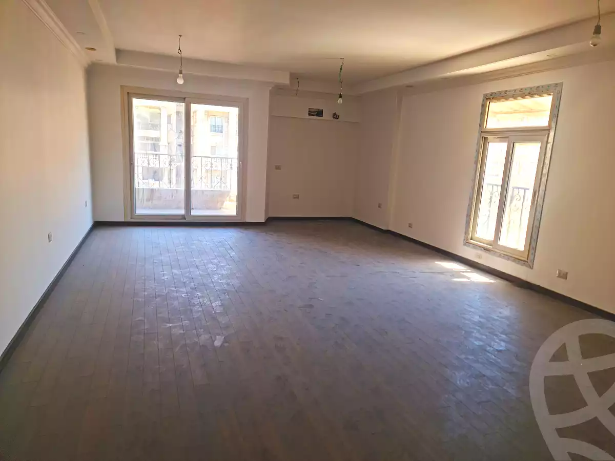 https://aqarmap.com.eg/ar/listing/7029108-for-sale-alexandria-smouha-mohammed-fawzi-moaz-st