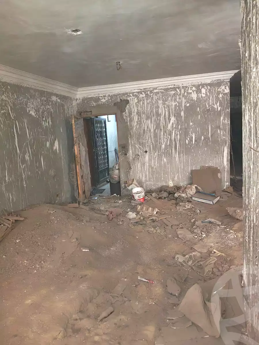 https://aqarmap.com.eg/en/listing/7025142-for-sale-cairo-helwan-hadayek-helwan-nile-corniche-st