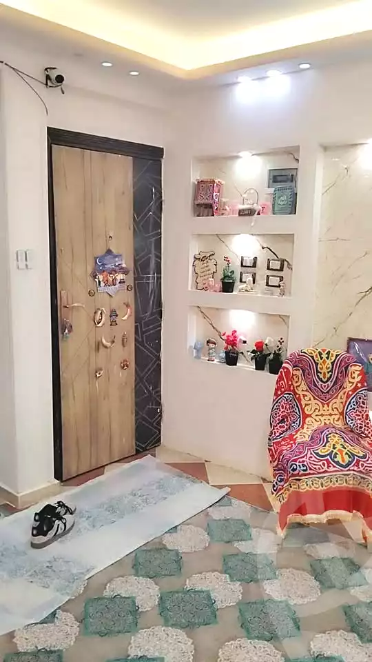 https://aqarmap.com.eg/ar/listing/7030544-for-sale-alexandria-bw-qyr-ethad-al-hodah-rd
