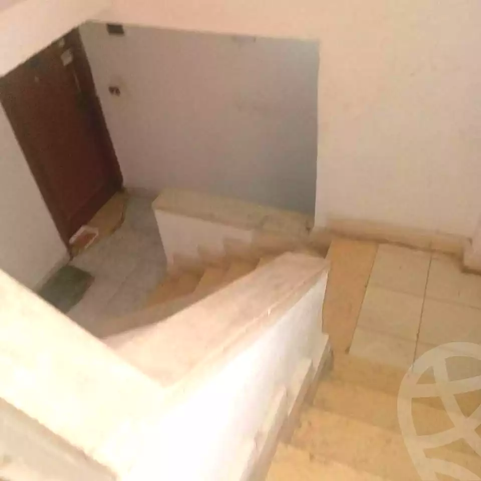 https://aqarmap.com.eg/ar/listing/7030561-for-sale-alexandria-sydy-bshr-sydy-bshr-bhry-shr-khld-bn-lwlyd