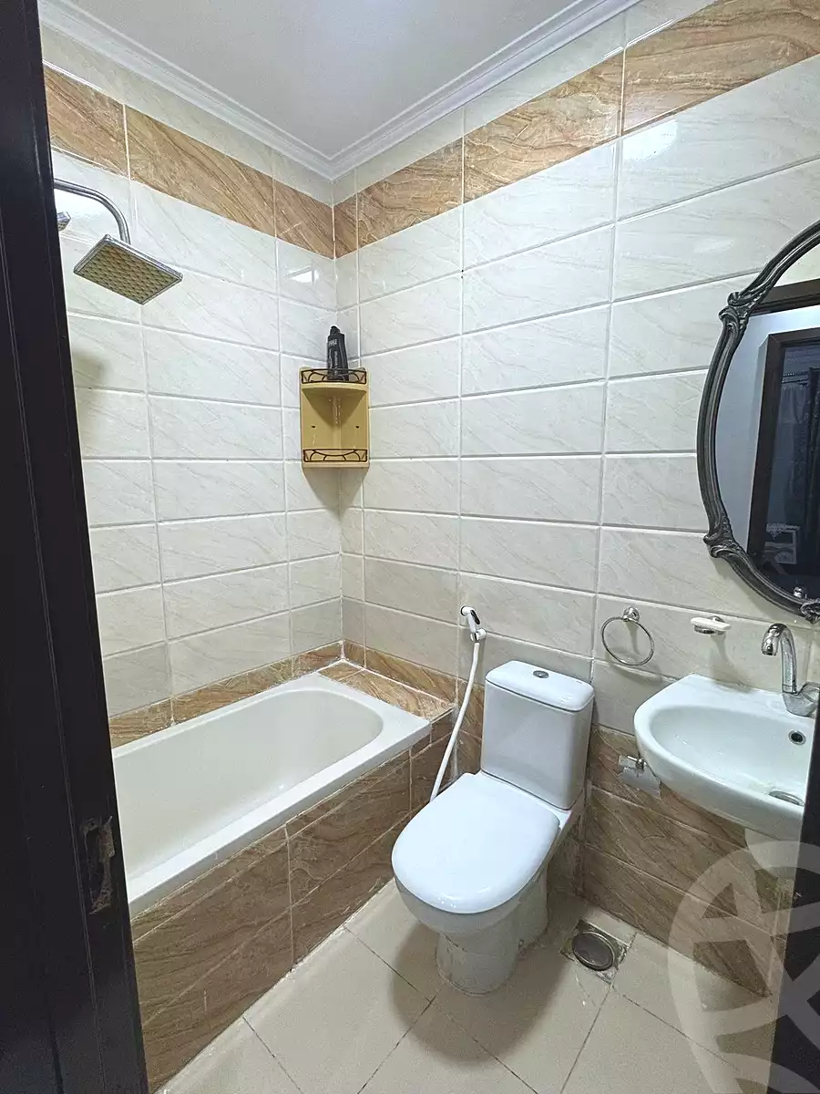 https://aqarmap.com.eg/ar/listing/7030560-for-rent-cairo-new-cairo-madinaty-bryfdw