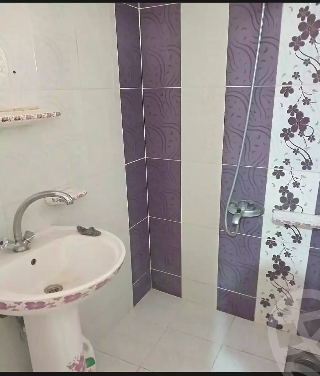 https://aqarmap.com.eg/ar/listing/7030745-for-rent-alexandria-el-asafra-salman-el-farsi-st