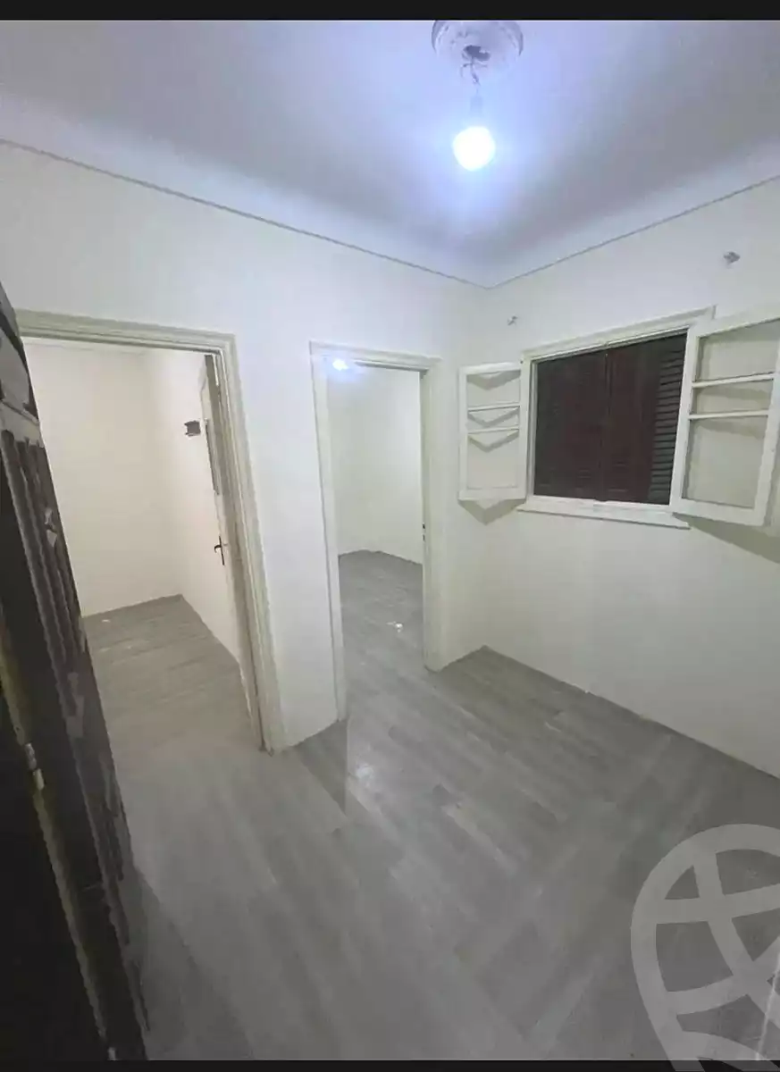 https://aqarmap.com.eg/en/listing/7030774-for-sale-alexandria-lsywf-el-falki