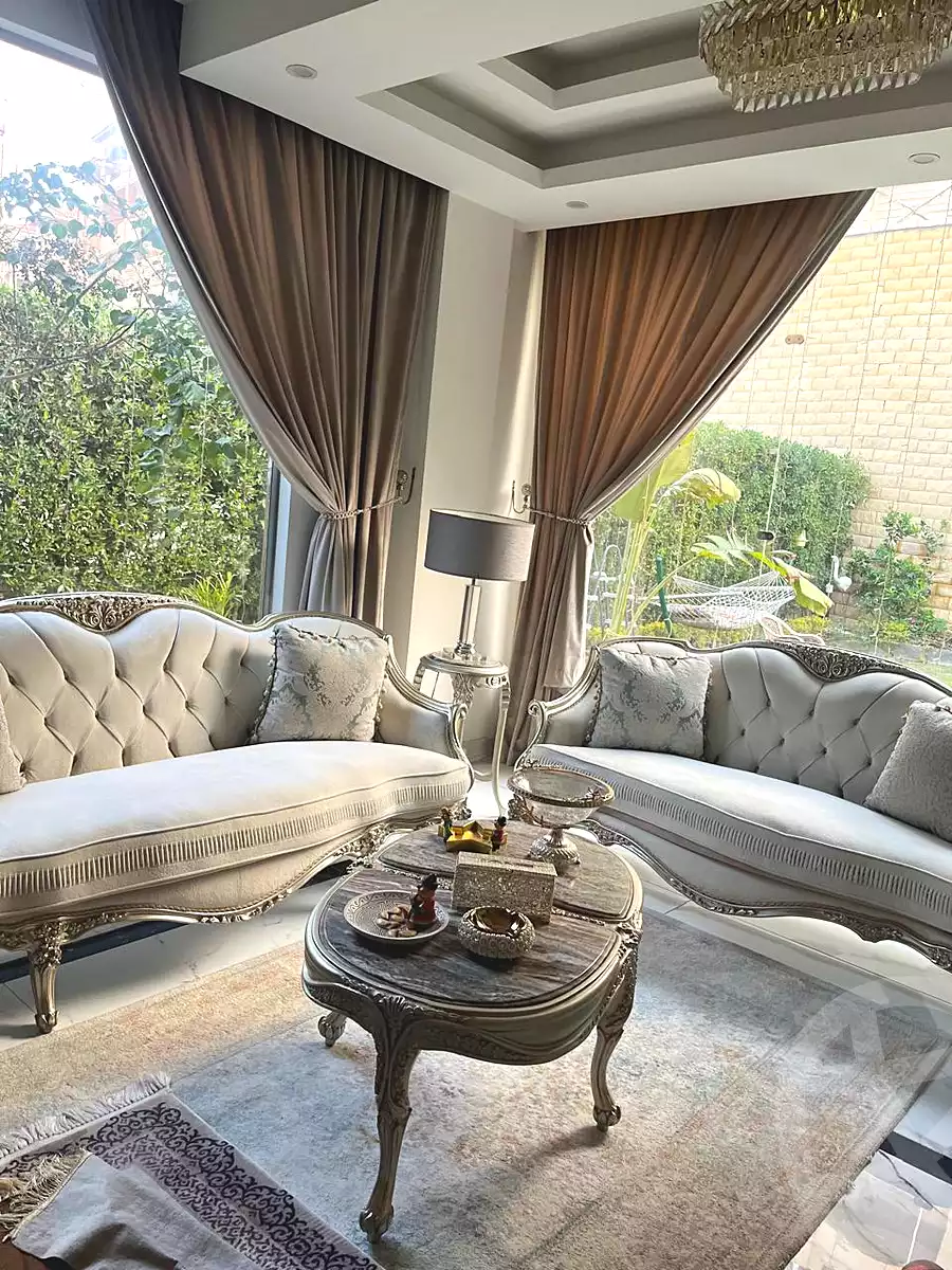 https://aqarmap.com.eg/ar/listing/7030808-for-sale-cairo-el-sheikh-zayed-city-compounds-el-khamayel