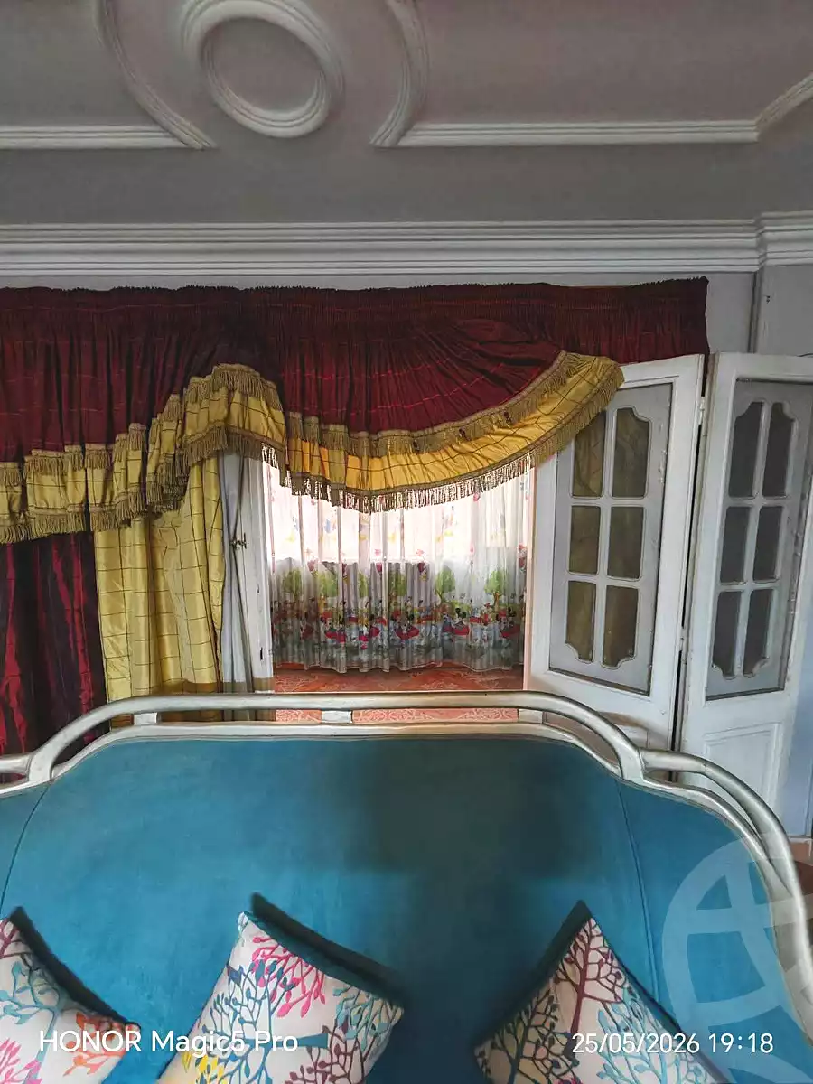 https://aqarmap.com.eg/ar/listing/7031101-for-sale-cairo-helwan-helwan-el-sharkeya-borhan-st