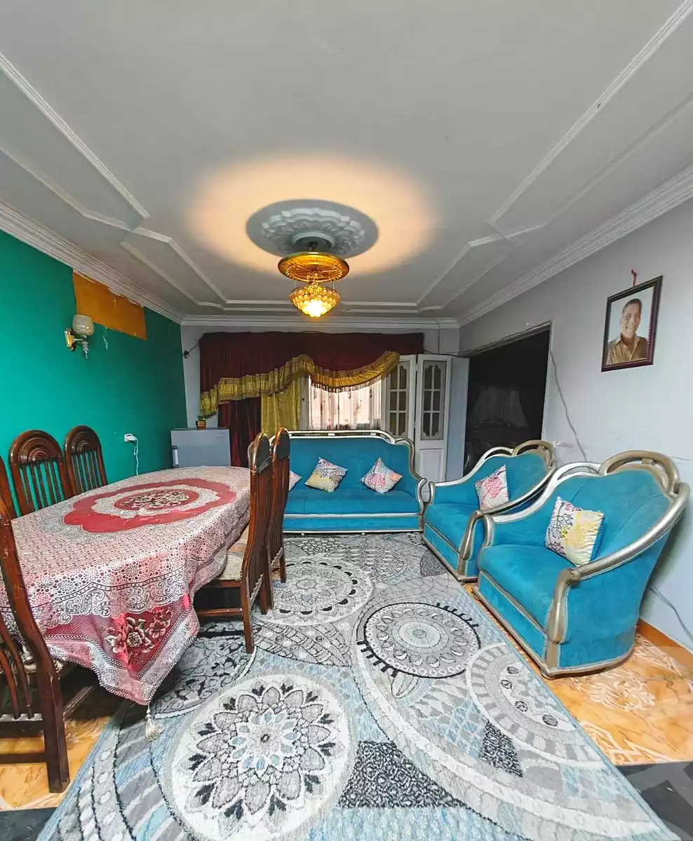 https://aqarmap.com.eg/en/listing/7031642-for-sale-cairo-helwan-helwan-el-sharkeya-borhan-st