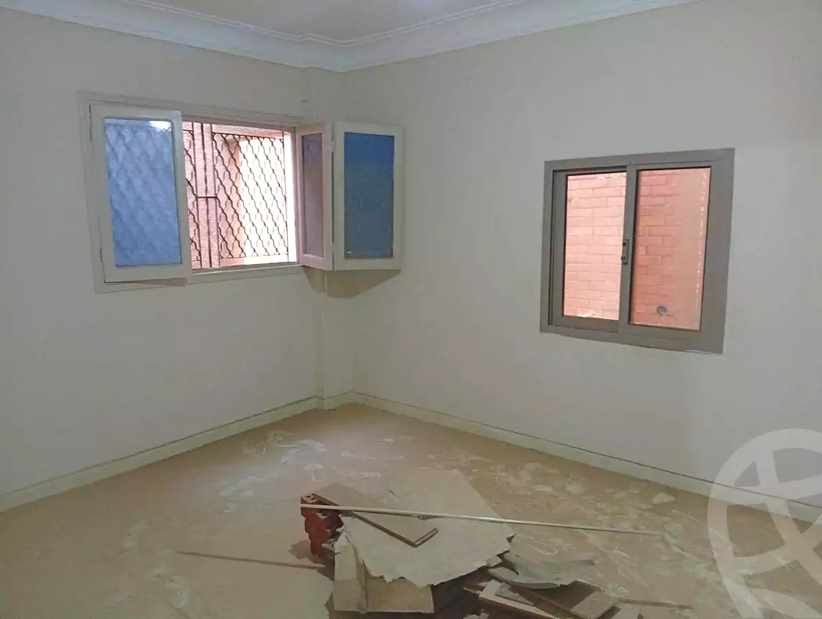 https://aqarmap.com.eg/en/listing/7031660-for-sale-cairo-helwan-helwan-el-sharkeya-ryad-pasha-st