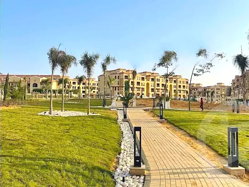 https://aqarmap.com.eg/ar/listing/7031810-for-sale-cairo-el-shorouk-compounds-maadi-view