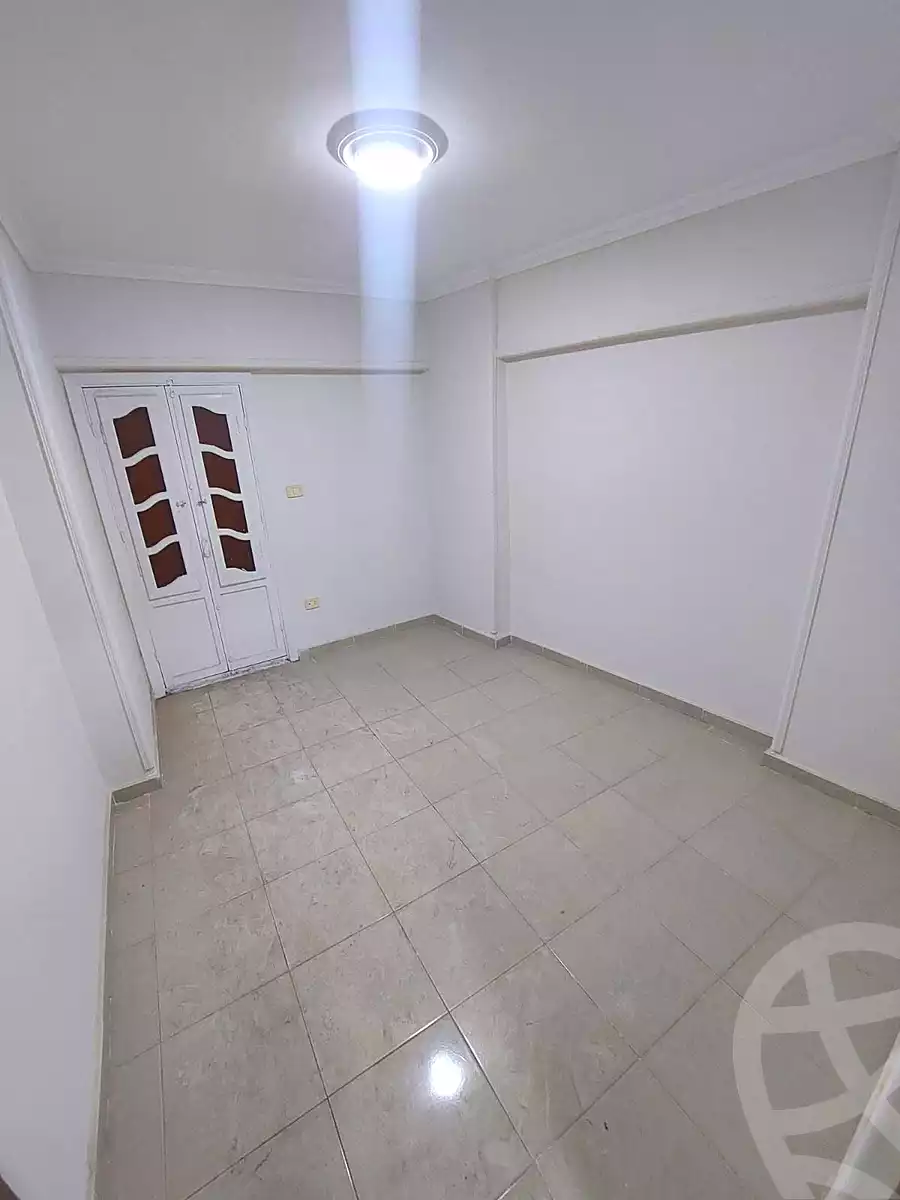 https://aqarmap.com.eg/ar/listing/7032060-for-sale-alexandria-sydy-bshr-sydy-bshr-bhry-shr-mhmd-njyb