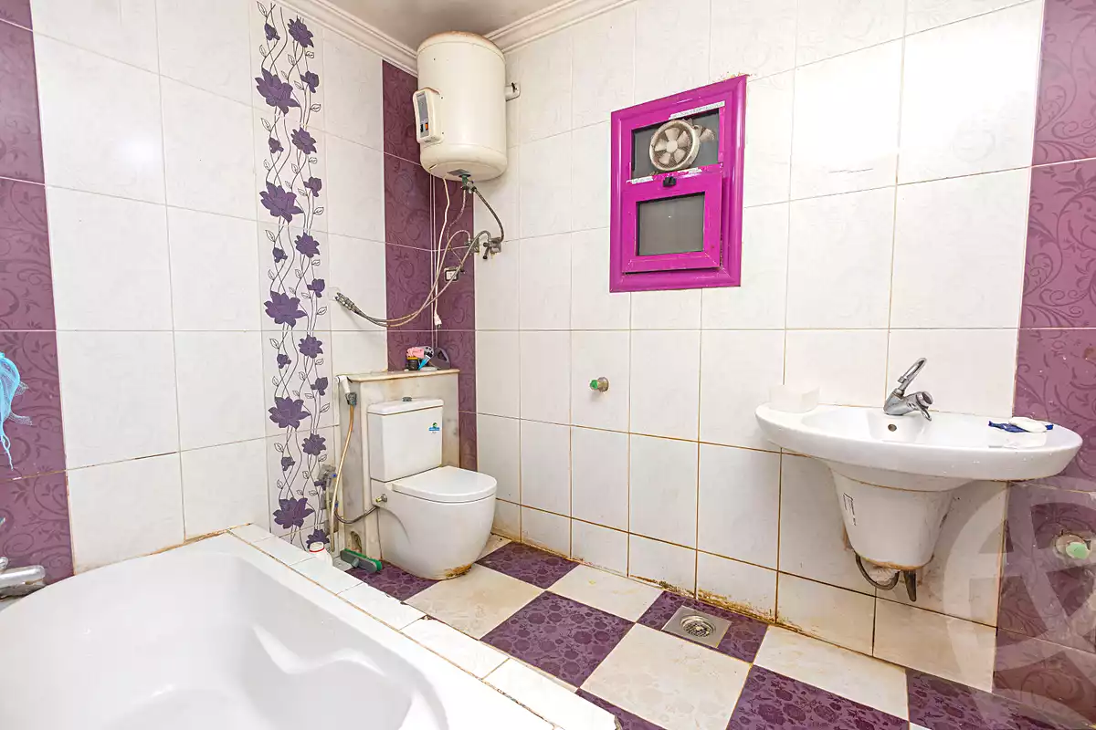https://aqarmap.com.eg/ar/listing/7032106-for-sale-alexandria-sydy-bshr-sydy-bshr-bhry-shr-mhmd-njyb