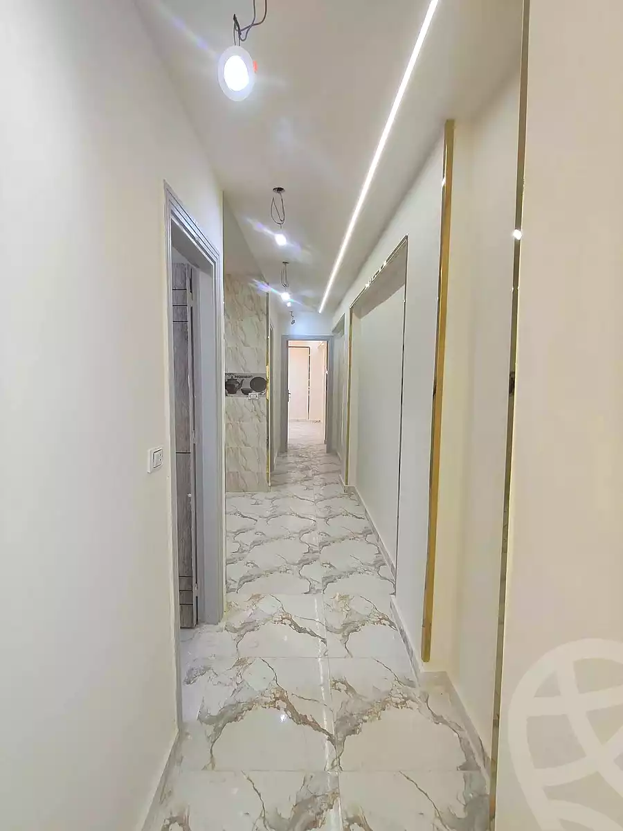 https://aqarmap.com.eg/en/listing/7032509-for-sale-alexandria-sydy-bshr-shr-mlk-hfny
