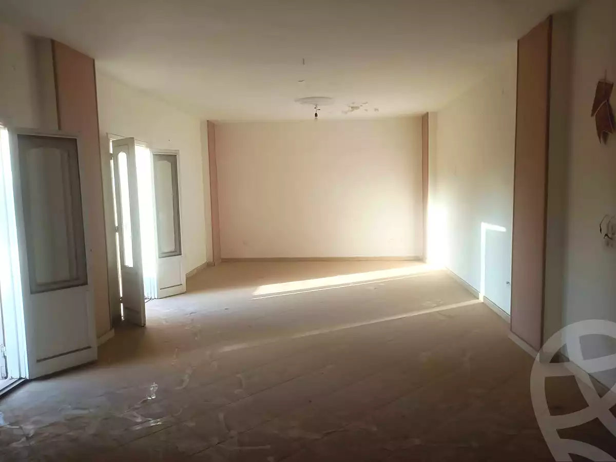 https://aqarmap.com.eg/en/listing/7032632-for-sale-cairo-helwan-hadayek-helwan