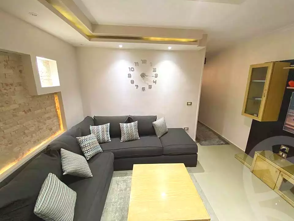 https://aqarmap.com.eg/en/listing/7032697-for-sale-alexandria-el-mandara-alex-el-mandara-bahri-sidi-kamal-st