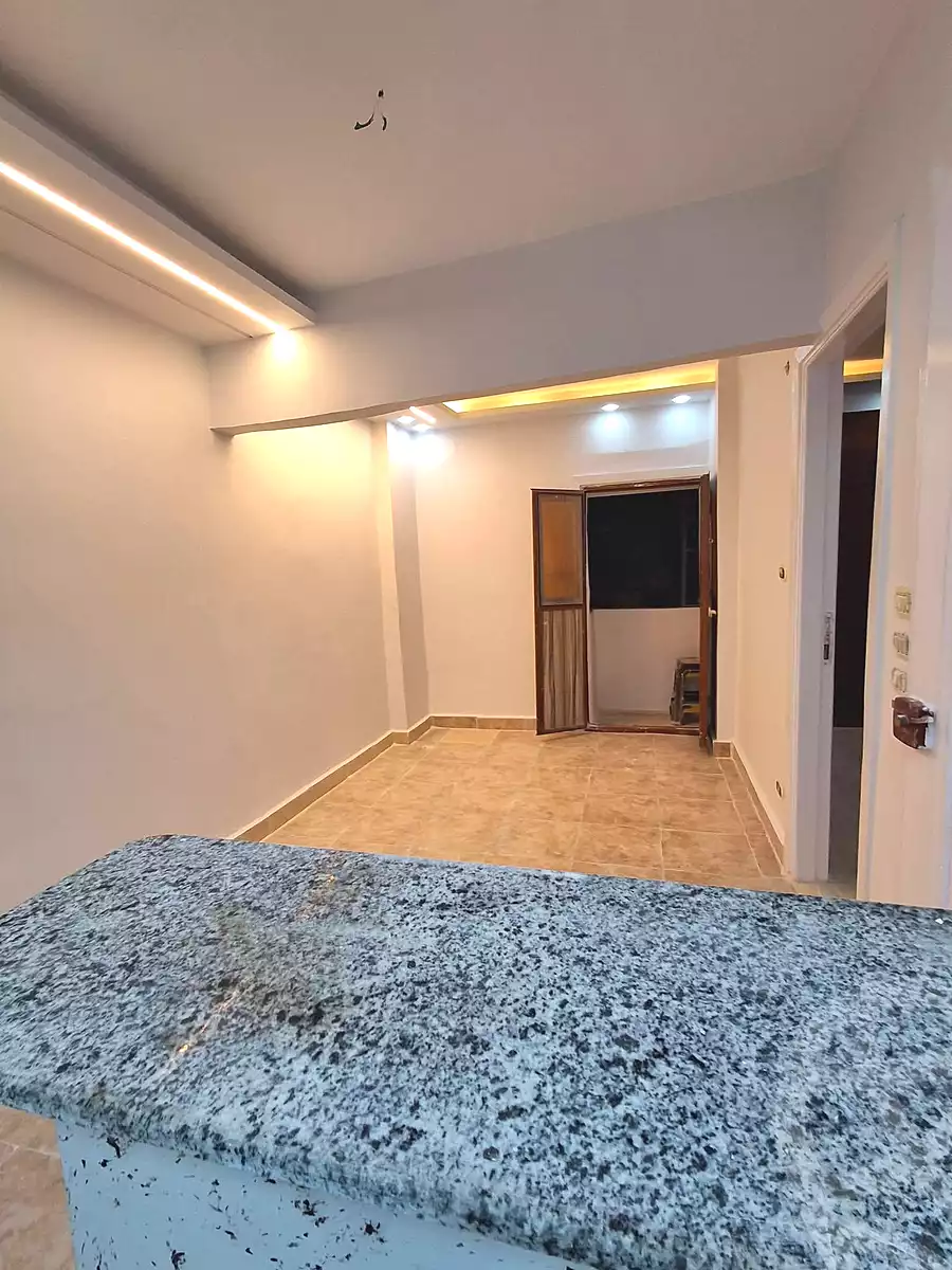 https://aqarmap.com.eg/ar/listing/7032816-for-rent-alexandria-sydy-bshr