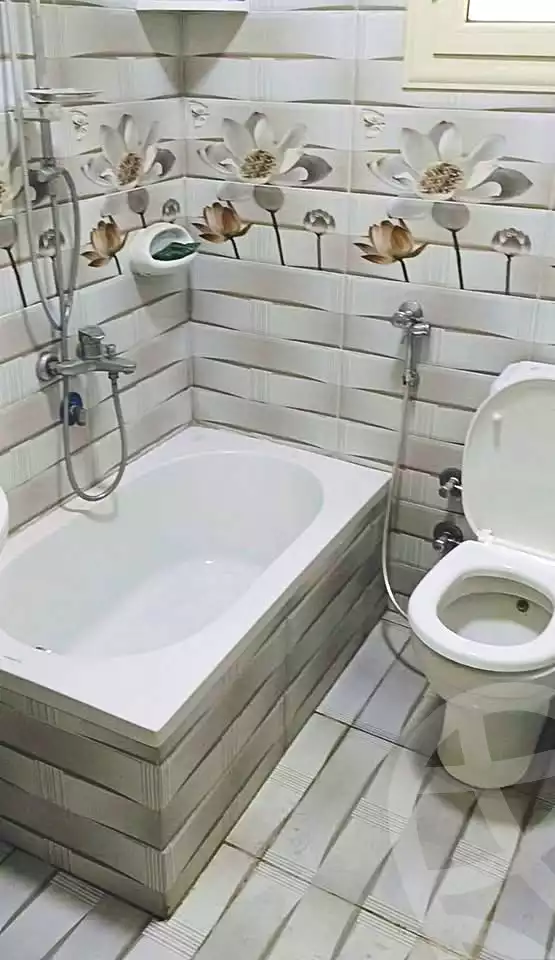 https://aqarmap.com.eg/en/listing/7032841-for-sale-alexandria-bw-qyr-al-bank-st