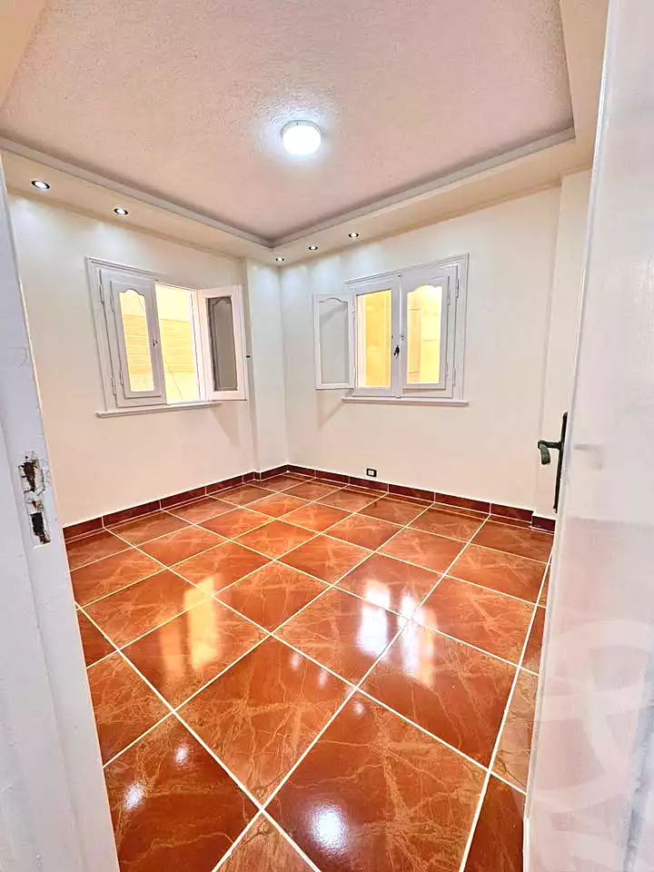 https://aqarmap.com.eg/ar/listing/7032853-for-sale-alexandria-al-agamy-shataa-el-nakheel