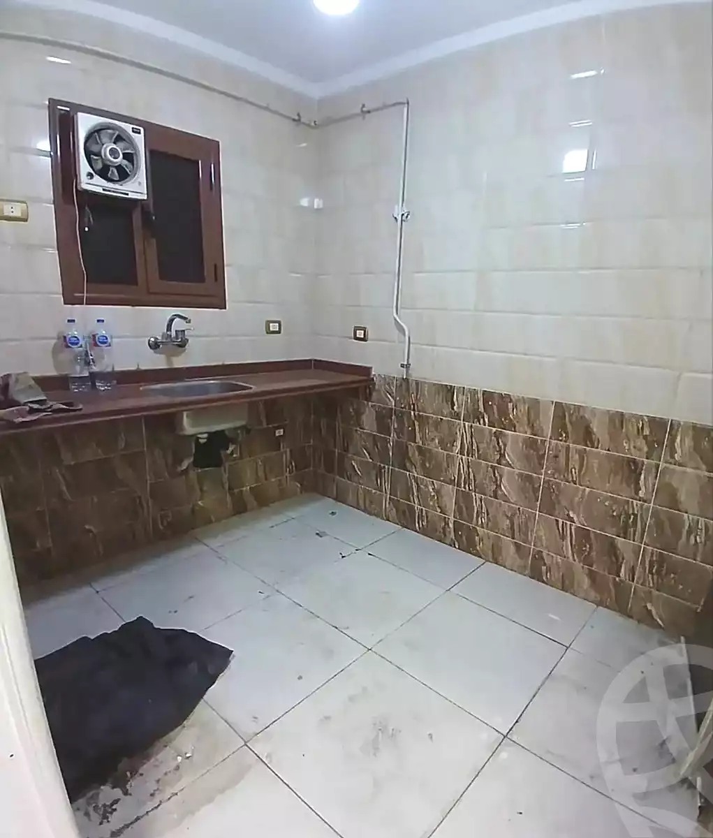 https://aqarmap.com.eg/ar/listing/7033000-for-rent-alexandria-el-asafra-l-sfr-bhry