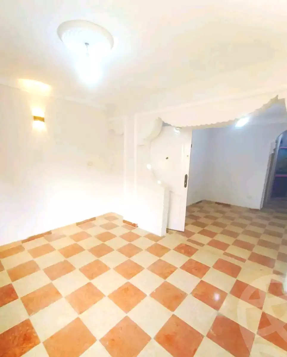 https://aqarmap.com.eg/en/listing/7033033-for-sale-alexandria-lsywf-el-falki